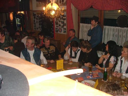 Virginia Saloon 22