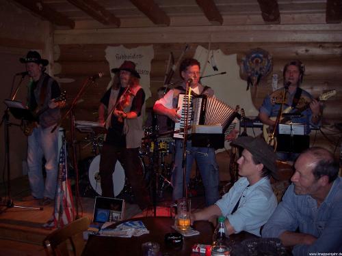 Luckys Saloon 20