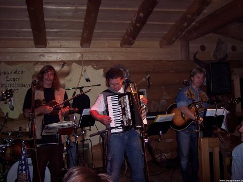 Luckys Saloon 34