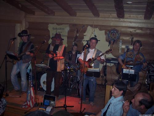 Luckys Saloon 44