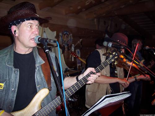 Luckys Saloon 57