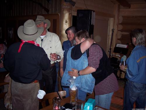 Luckys Saloon 62